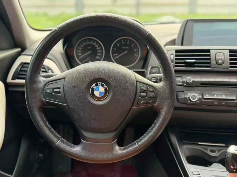 广州15年宝马1系7