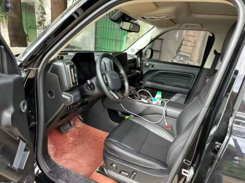 汕头23年哈弗猛龙HI44