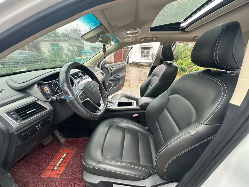 徐州18年吉利帝豪4