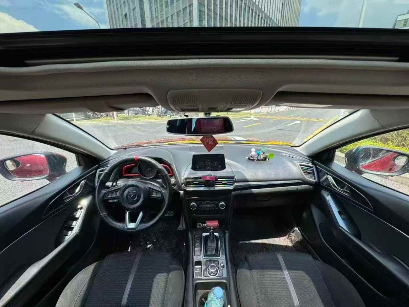 广州18年马自达昂克赛拉8