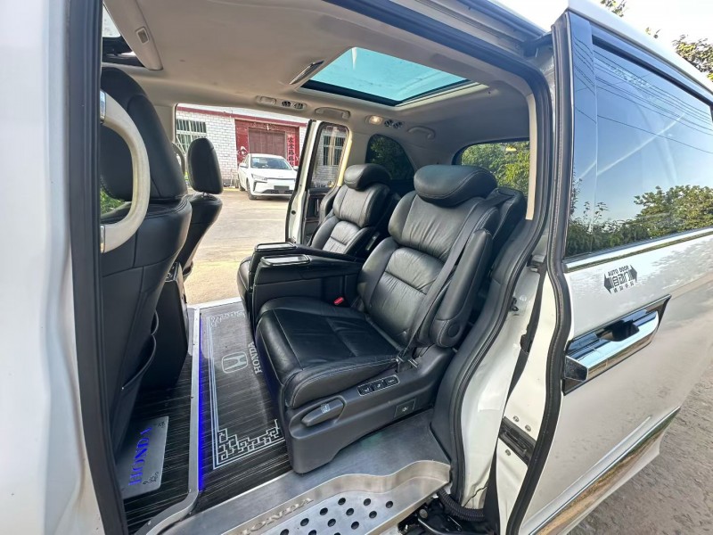 徐州19年本田艾力绅5