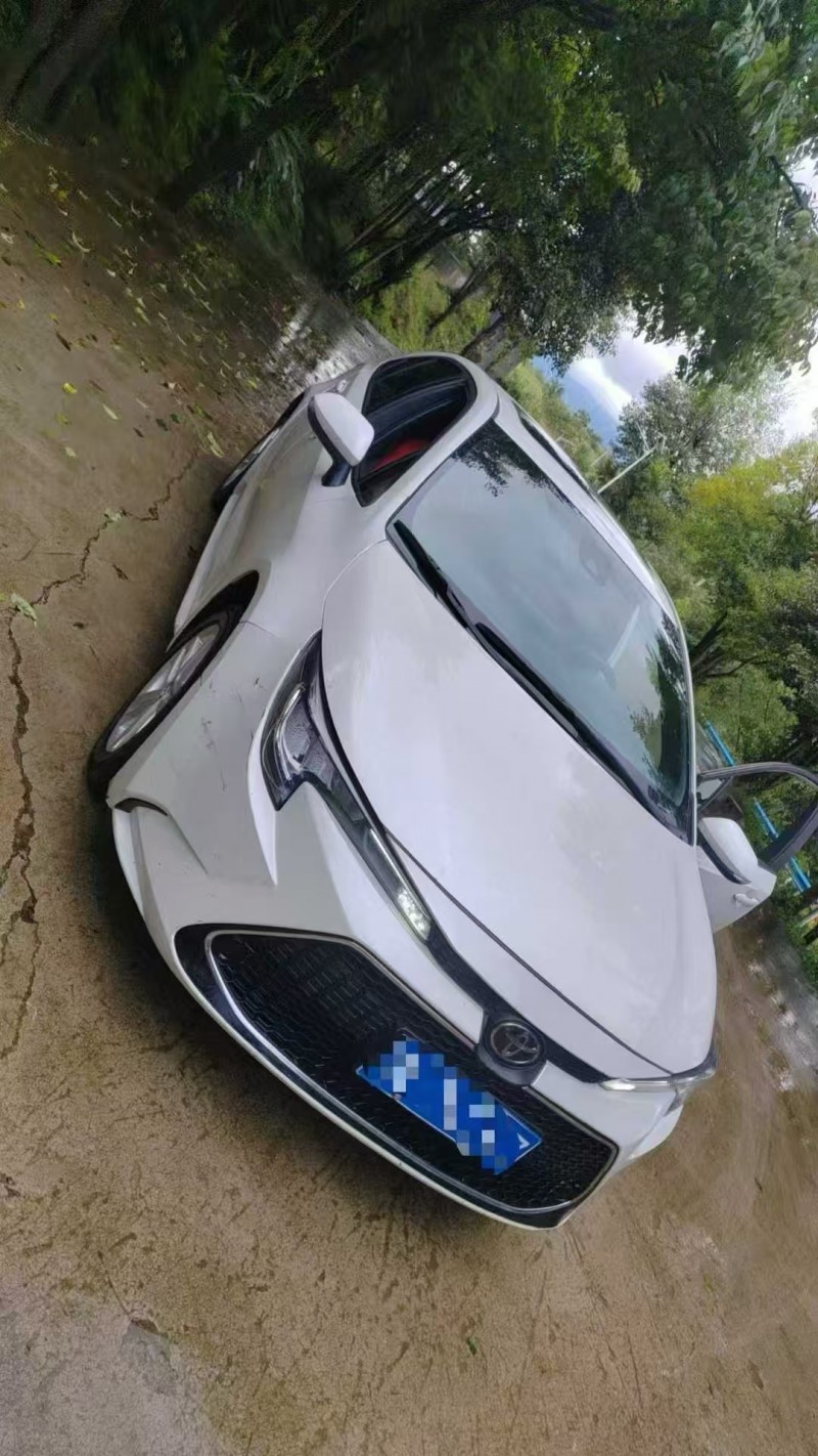 六盘水21年丰田雷凌1