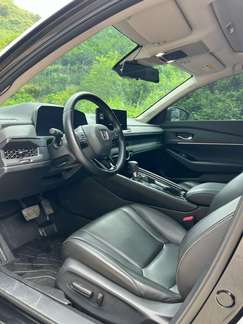 桂林23年本田雅阁6