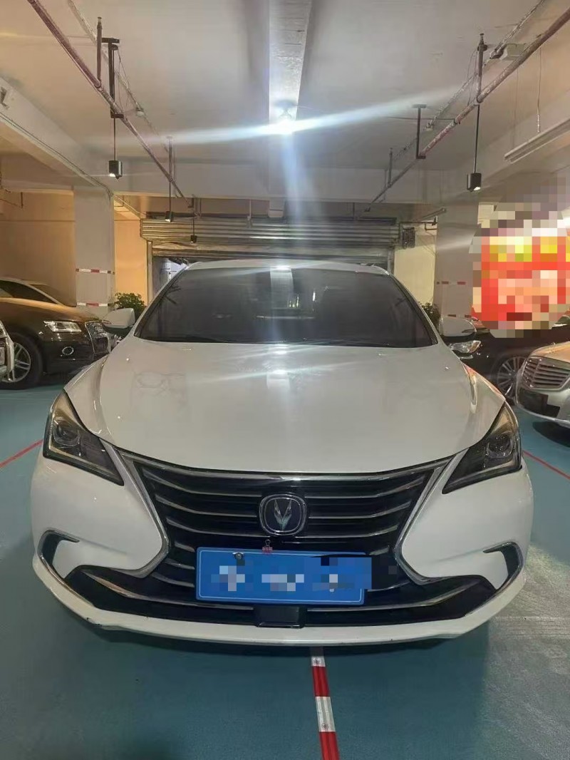 黔西南19年长安汽车逸动1