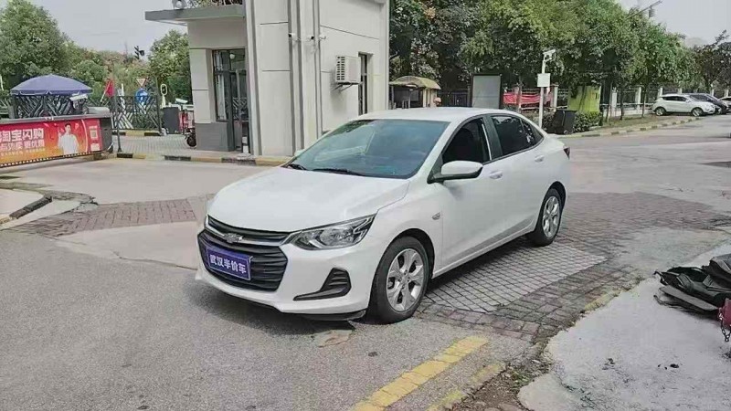 武汉21年雪佛兰科沃兹2