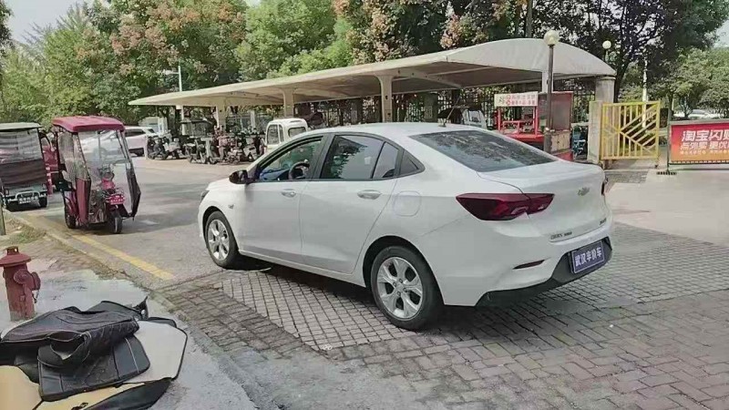 武汉21年雪佛兰科沃兹4