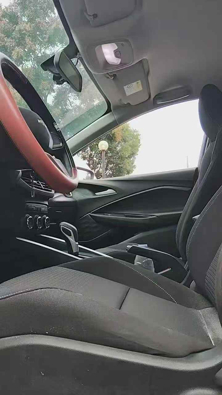 武汉21年雪佛兰科沃兹8