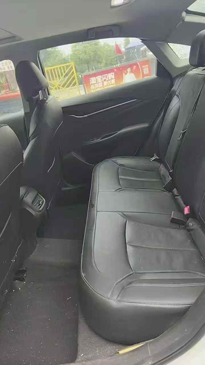 武汉17年别克英朗4