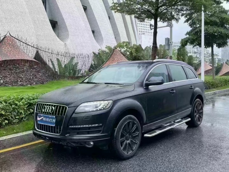 深圳10年奥迪Q73