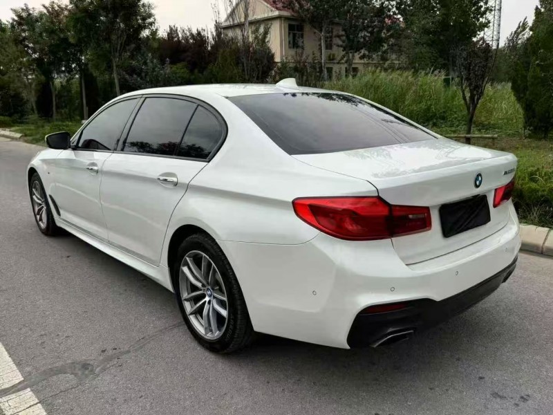 滨州18年宝马5系8
