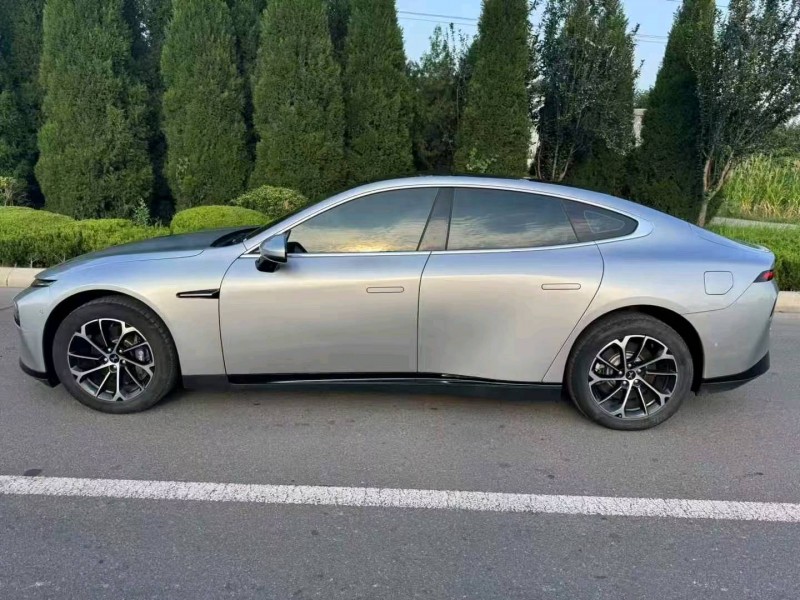 济南21年小鹏汽车p73