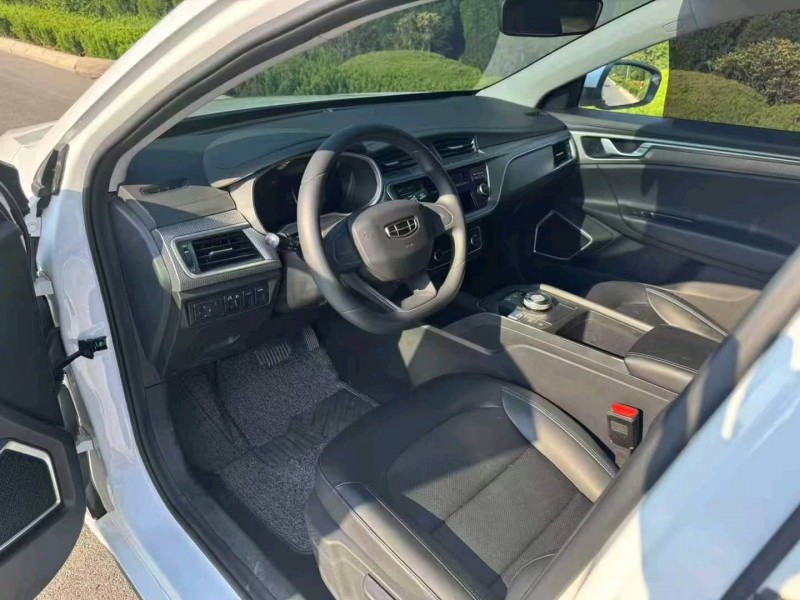 滨州24年吉利帝豪8