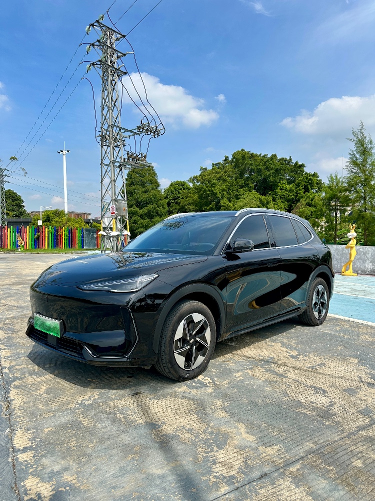 佛山25年吉利银河2