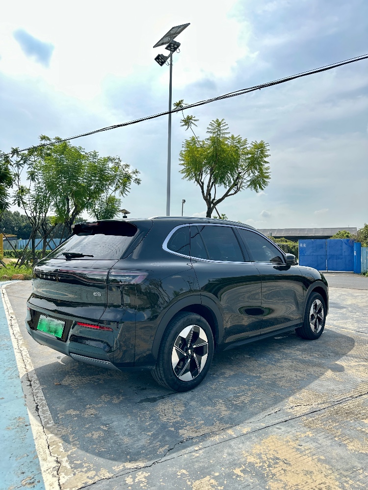 佛山25年吉利银河9