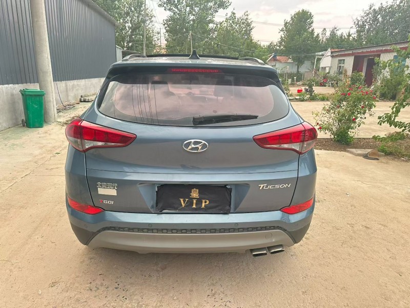 徐州18年现代途胜9