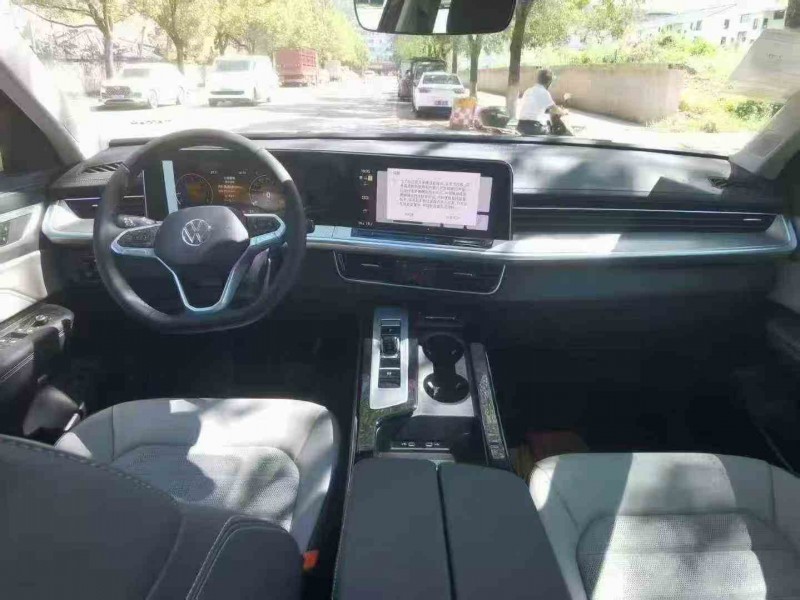 杭州25年大众揽巡7