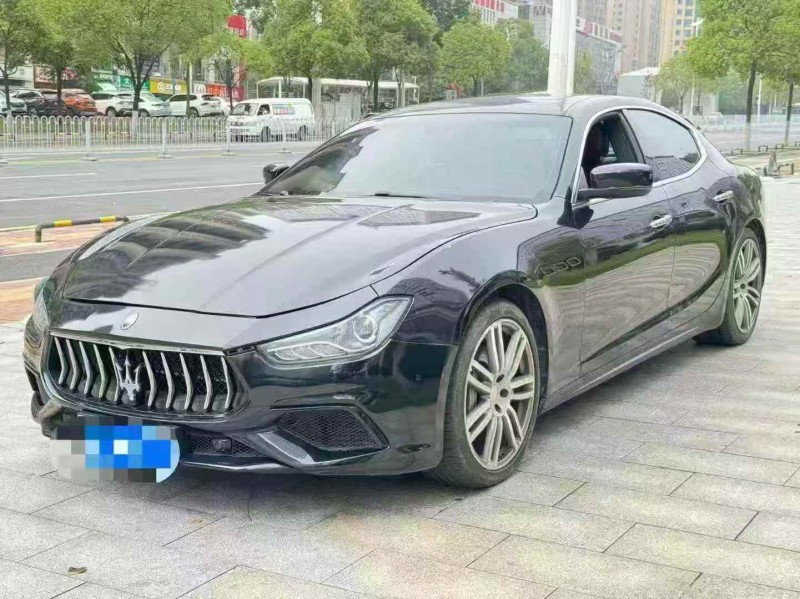 邵阳14年玛莎拉蒂Ghibli2