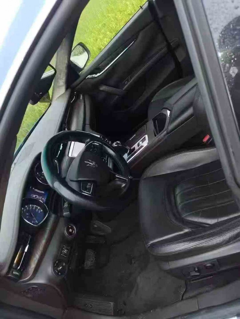 宁波15年玛莎拉蒂总裁4