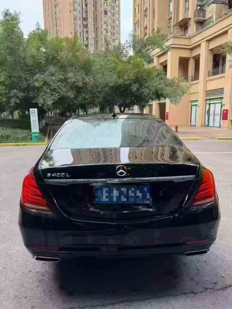 重庆14年奔驰S9