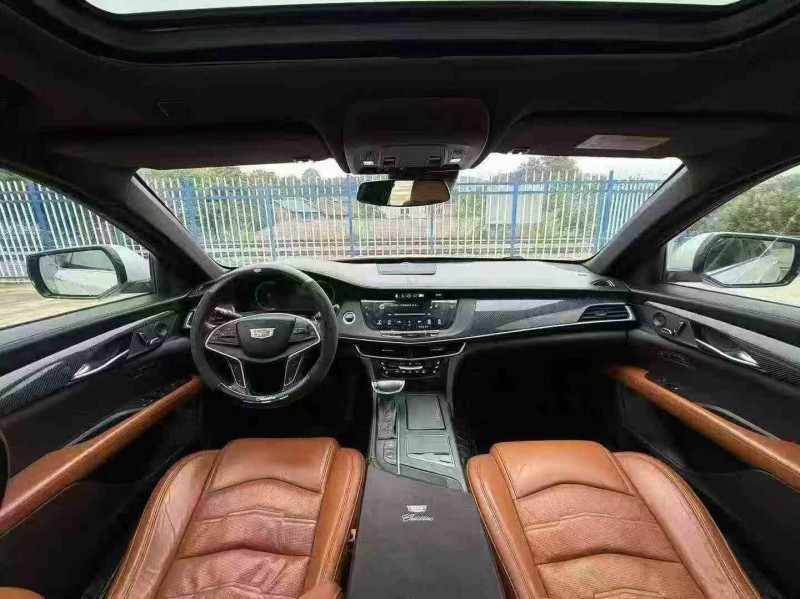 佛山17年凯迪拉克CT64