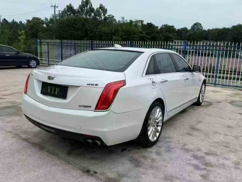 佛山17年凯迪拉克CT69