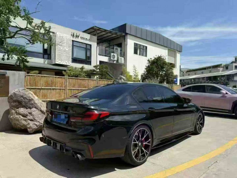 南平18年宝马5系7