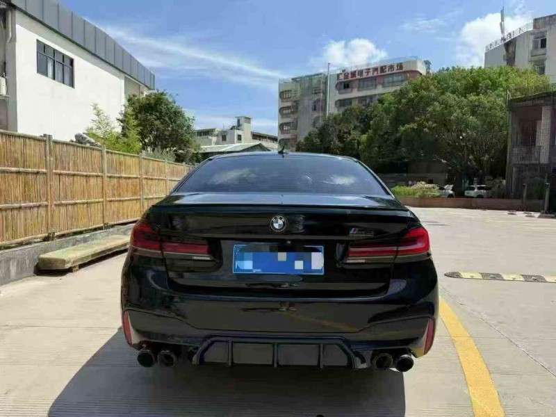 南平18年宝马5系9