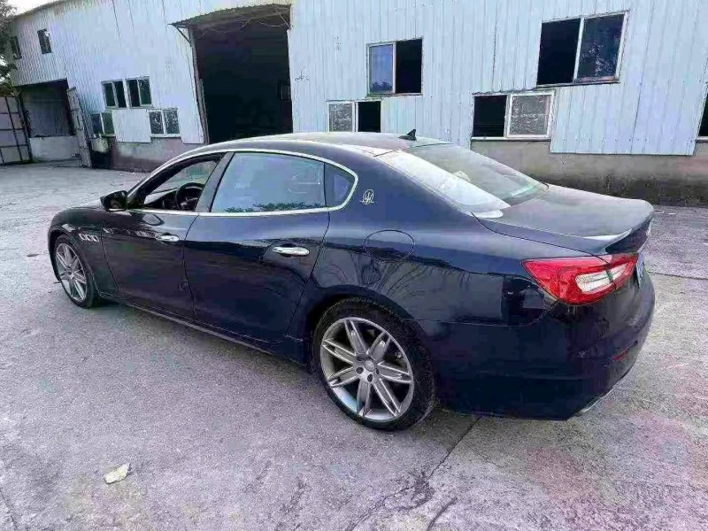 九江19年玛莎拉蒂总裁8