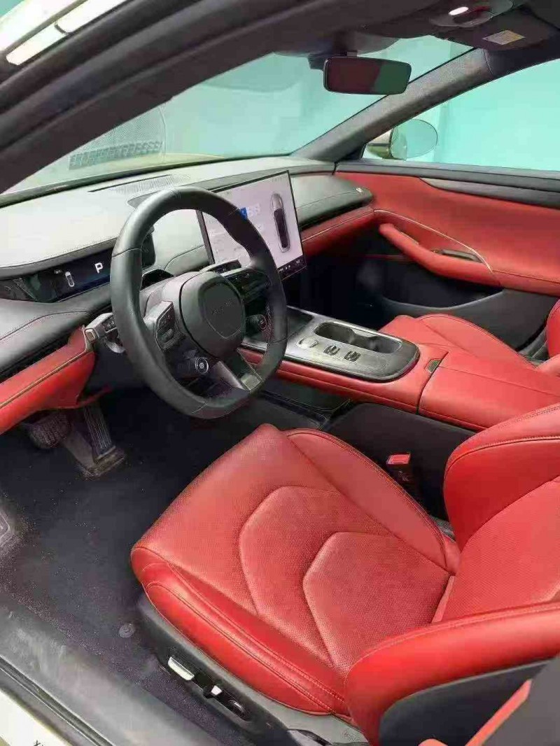 成都24年小米SU75