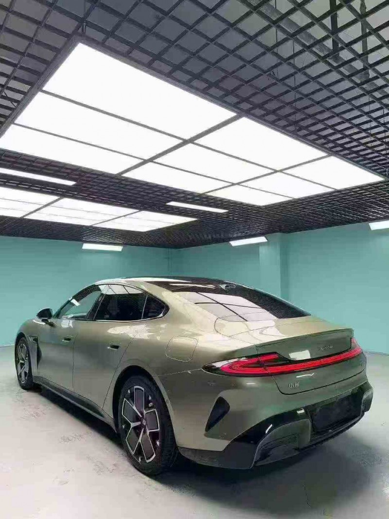 成都24年小米SU79