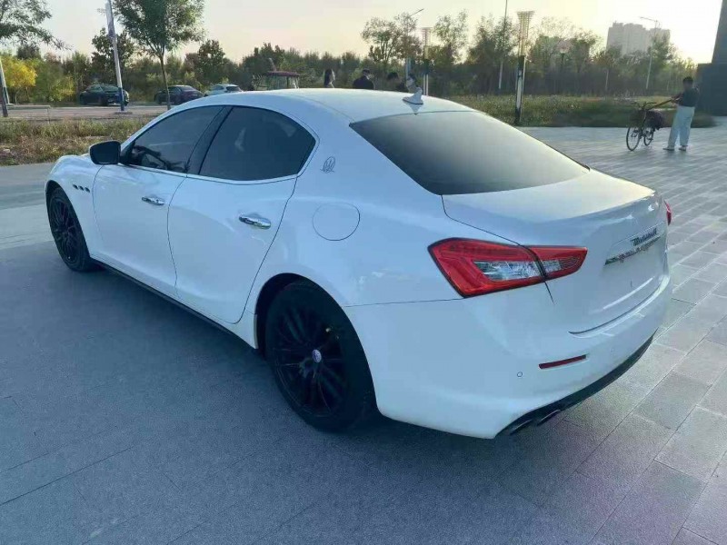 东营17年玛莎拉蒂Ghibli7