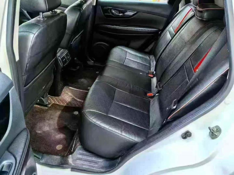 湖州19年日产奇骏9