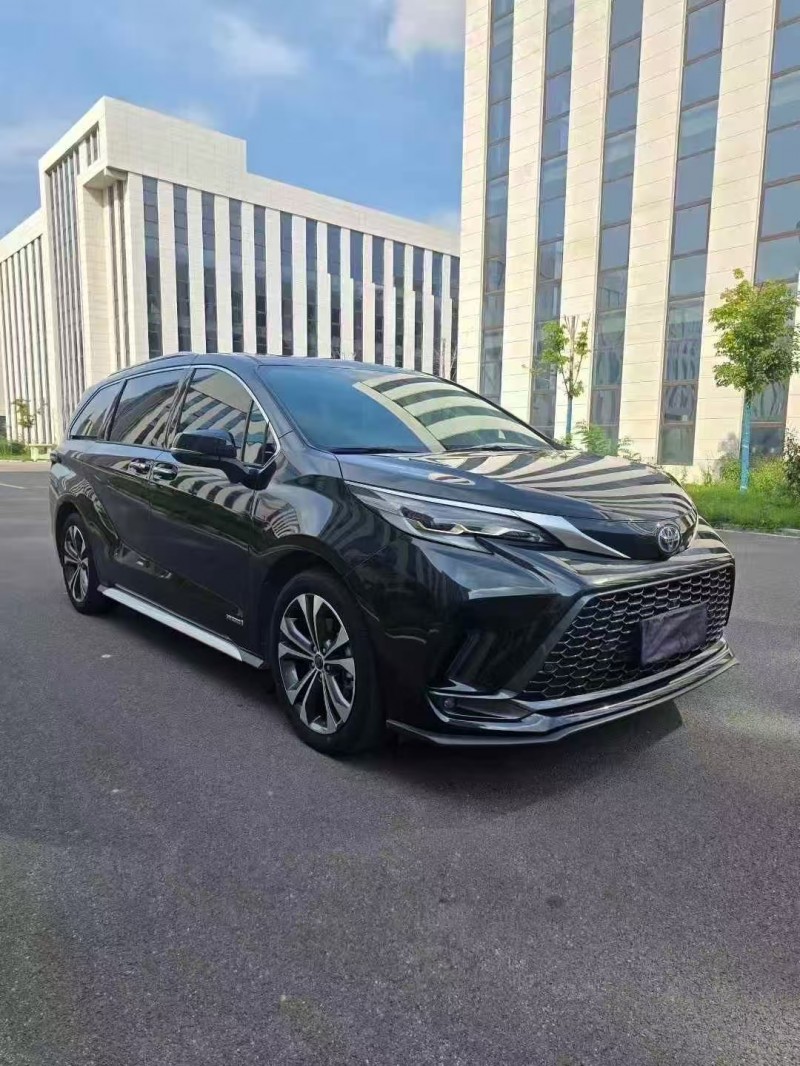 济南23年丰田格瑞维亚3