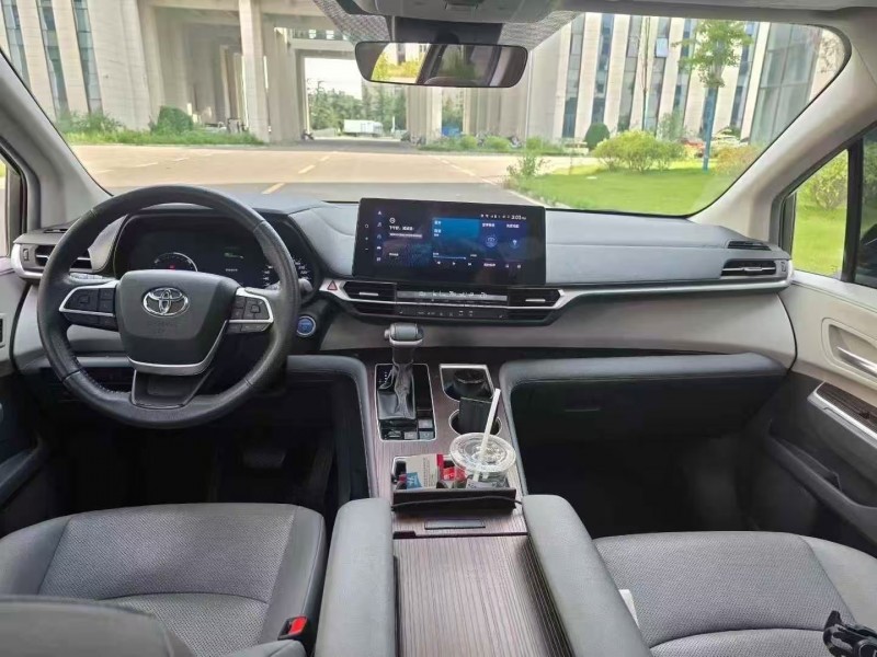 济南23年丰田格瑞维亚4