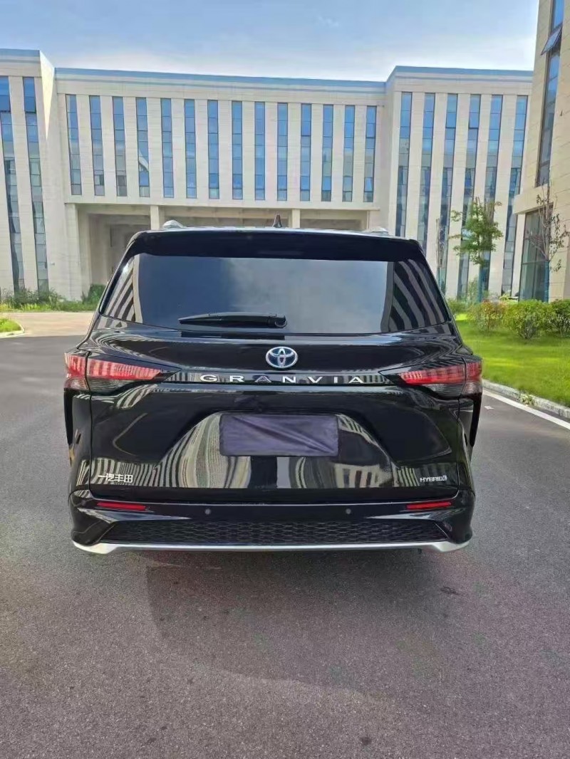 济南23年丰田格瑞维亚7
