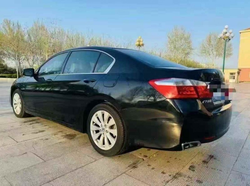 济南13年本田雅阁7