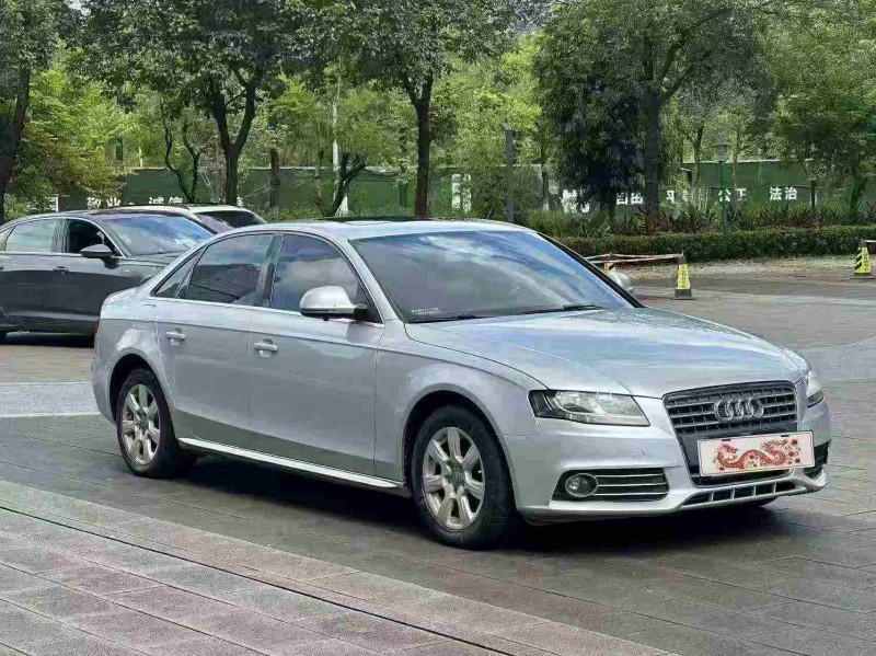 佛山12年奥迪A4L2