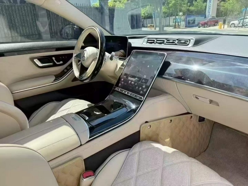 深圳21年奔驰迈巴赫S级6