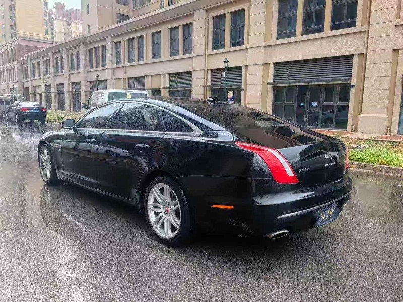 青岛19年捷豹XJL8