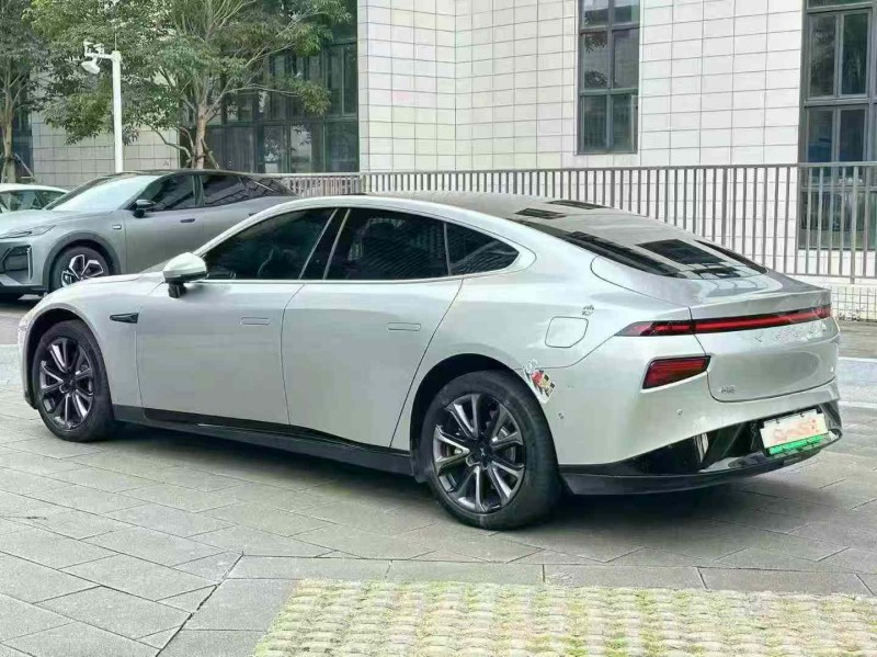 佛山22年小鹏汽车p75