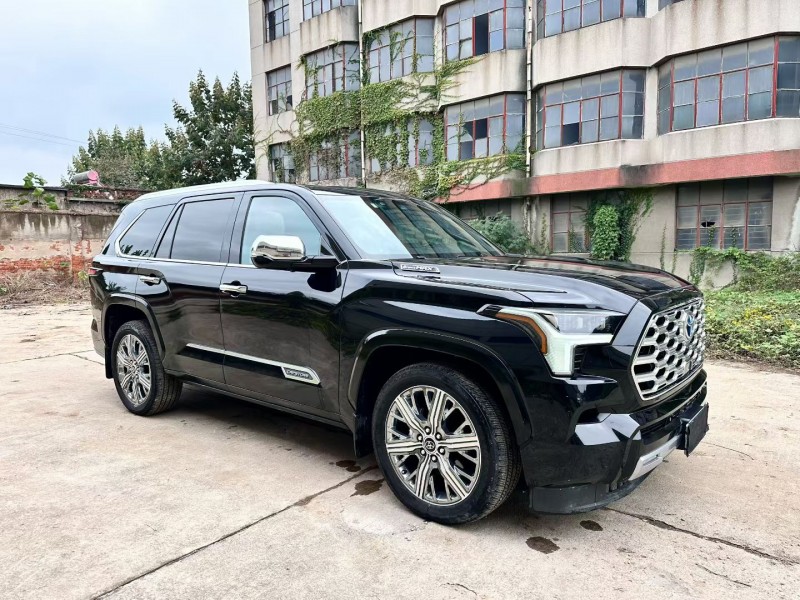 济南24年丰田红杉2