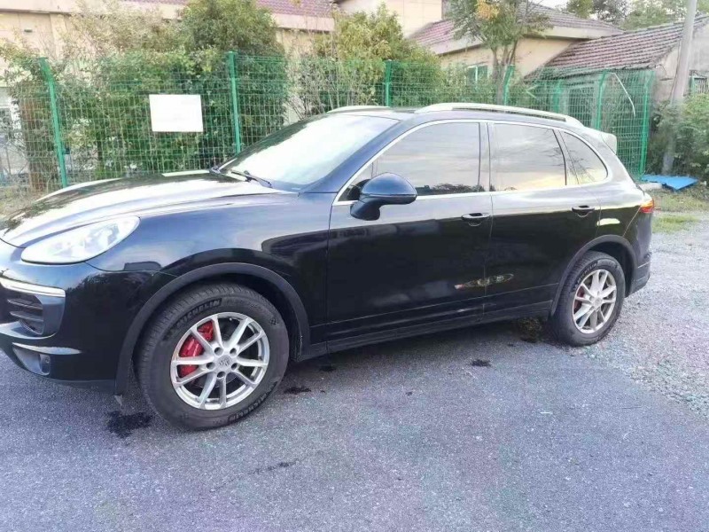 绍兴15年保时捷卡宴2