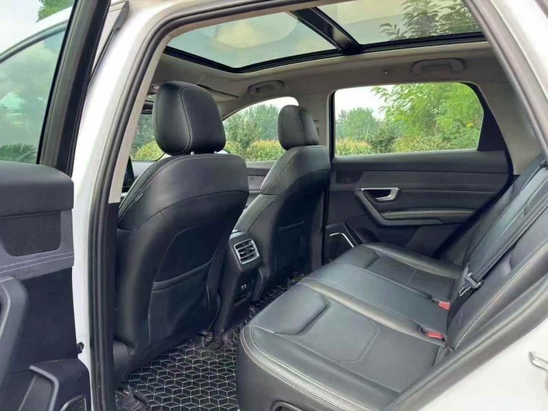 苏州20年比亚迪宋7