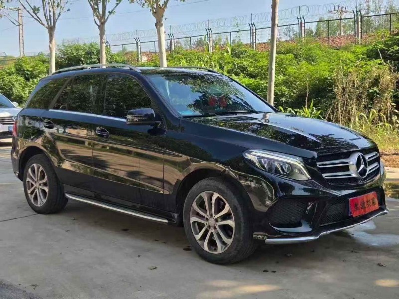 洛阳16年奔驰GLE2