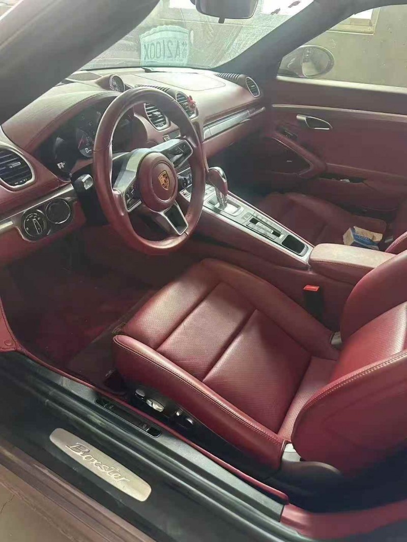 枣庄22年保时捷7184