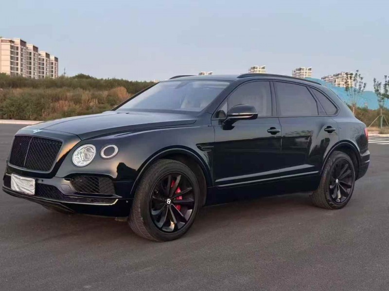 邯郸18年宾利添越3