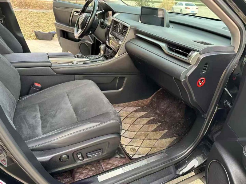 徐州18年雷克萨斯RX6