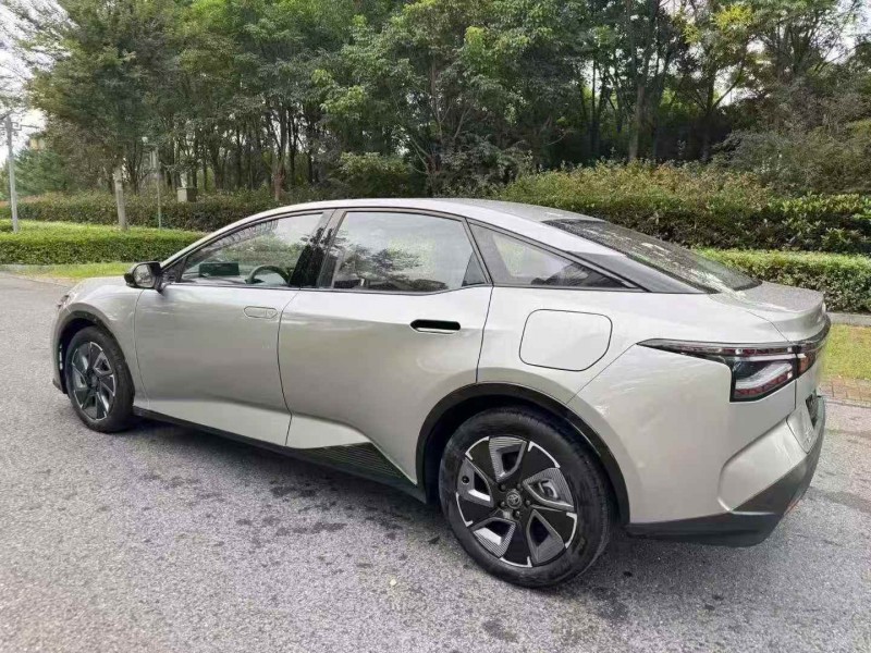 镇江25年丰田BZ3Pro9