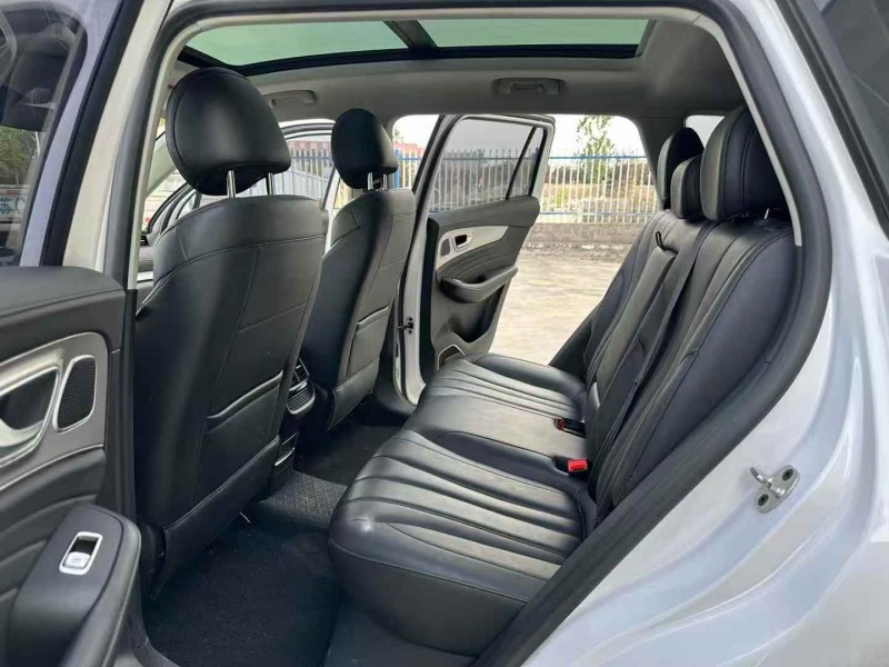 徐州20年荣威RX57