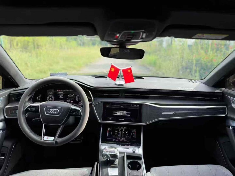 十堰24年奥迪A6L4